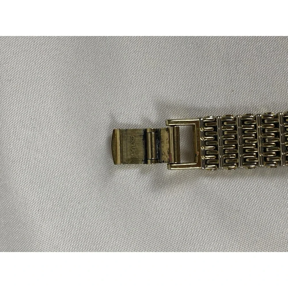 Vintage Seiko 2E20-1340 Womens Tank Watch Bamboo Link Gold Tone Untested Quartz